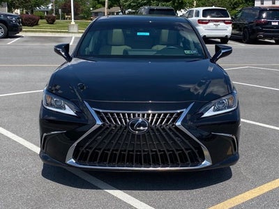 2025 Lexus ES 300h