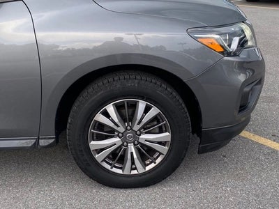 2019 Nissan Pathfinder SV