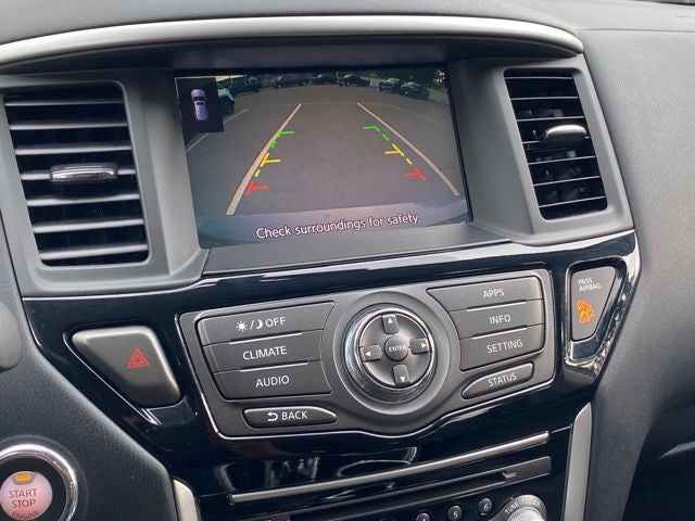2019 Nissan Pathfinder SV