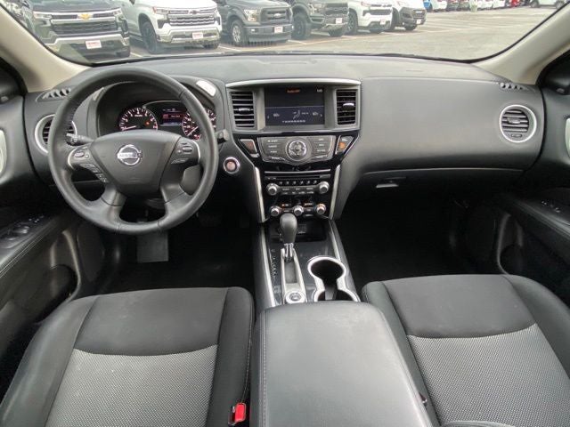 2019 Nissan Pathfinder SV