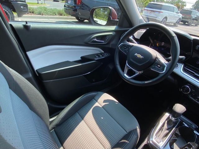 2026 Chevrolet Trax FWD LT