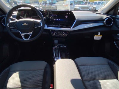 2026 Chevrolet Trax FWD LT