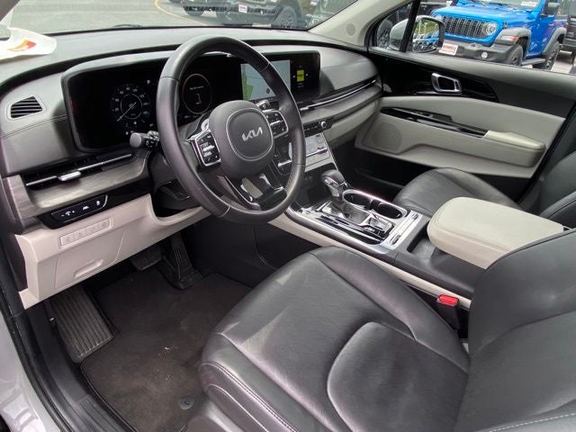 2023 Kia Carnival MPV SX