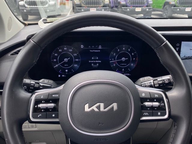 2023 Kia Carnival MPV SX